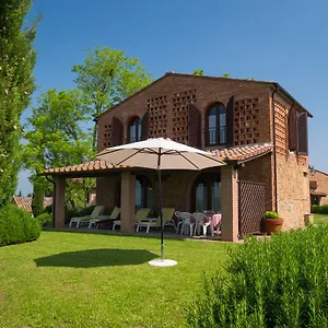 https://pian-della-casa.it-tuscanyhotel.com